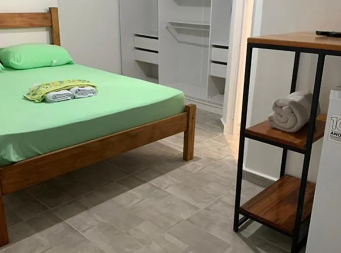 Quarto com entrada independente